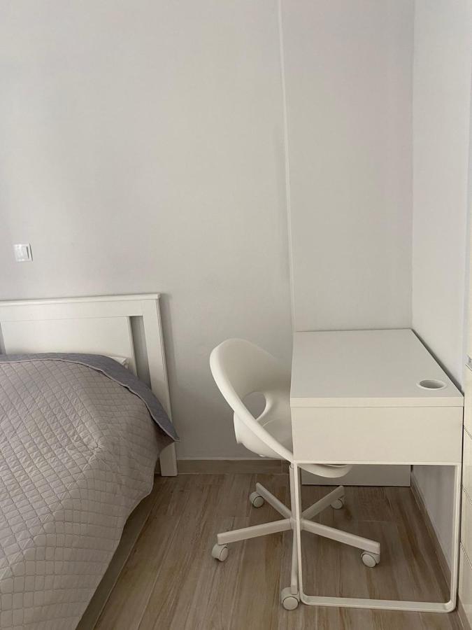 Eftopia Apartment Kalamata Bagian luar foto